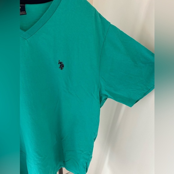 U.S. Polo Assn. Turquoise V-Neck Tee - Picture 4 of 6